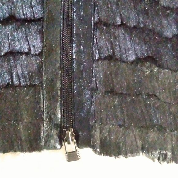 600 West Women's Black Layered Lock Zipper Vest Size XL - Picture 6 of 8